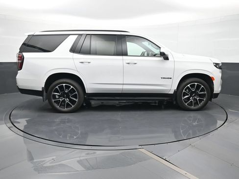 Used 2022 Chevrolet Tahoe RST w/ Luxury Package AWD/4WD image 22