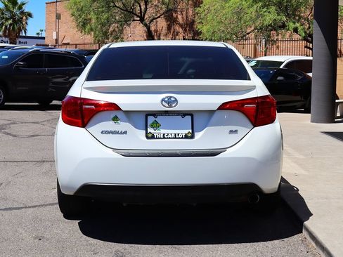 Used 2019 Toyota Corolla SE w/ Protection Package FWD image 11