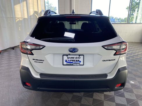 Used 2024 Subaru Outback Onyx Edition AWD/4WD image 13