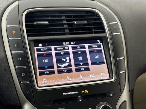 Used 2019 Lincoln Nautilus Reserve w/ Cargo Utility Package image 28