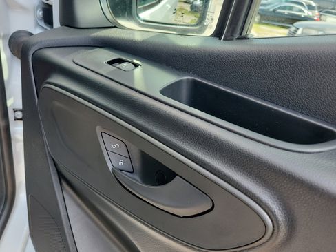 New 2026 Mercedes-Benz Sprinter 2500 image 17