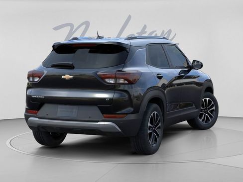New 2026 Chevrolet TrailBlazer LT w/ Convenience Package FWD image 4