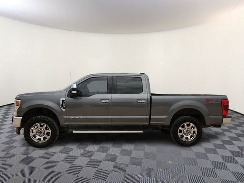 Used 2022 Ford F250 Lariat w/ Lariat Ultimate Package AWD/4WD image 2