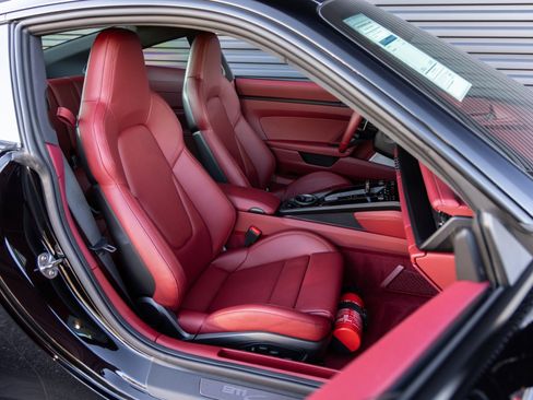 Certified 2024 Porsche 911 Carrera GTS w/ Premium Package image 30