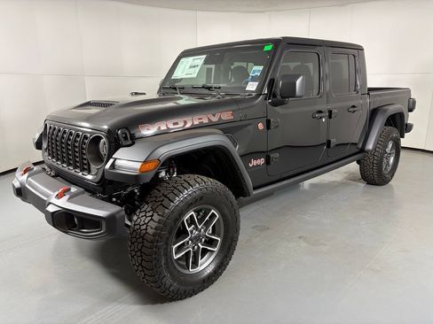 New 2026 Jeep Gladiator Mojave AWD/4WD image 4