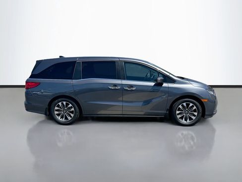 Certified 2023 Honda Odyssey EX-L image 4