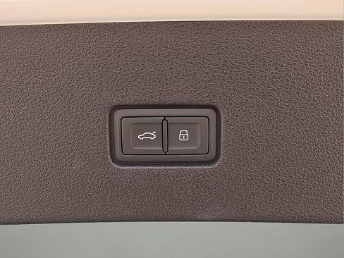 Used 2022 Audi RS Q8 image 14