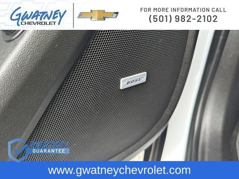 Used 2023 Chevrolet Traverse RS image 20