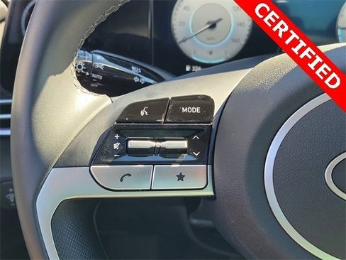 Certified 2025 Hyundai Elantra SEL image 5