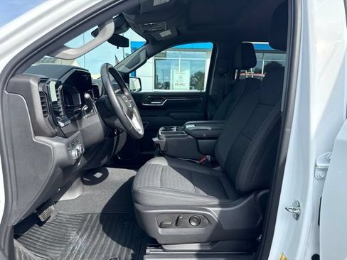 Used 2022 GMC Sierra 1500 SLE AWD/4WD image 14
