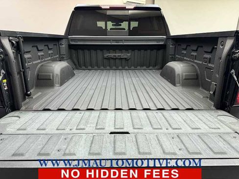 Used 2019 GMC Sierra 1500 AT4 w/ AT4 Premium Package image 13