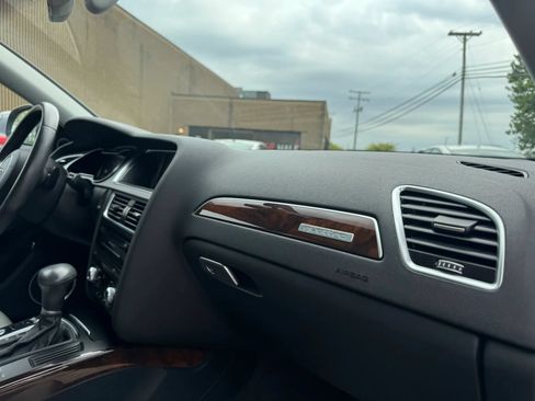 Used 2013 Audi A4 Prestige w/ Prestige Pkg AWD/4WD image 28