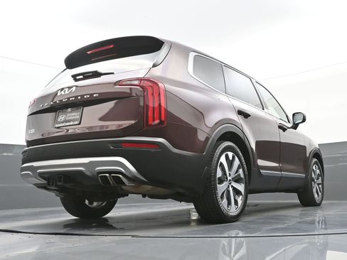 Used 2022 Kia Telluride EX w/ EX Premium Package FWD image 46