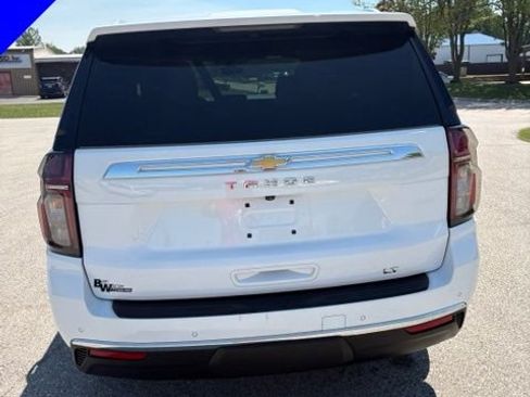 Used 2022 Chevrolet Tahoe LT w/ Luxury Package AWD/4WD image 5