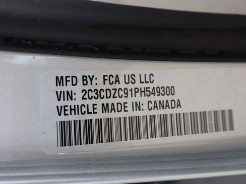 Used 2023 Dodge Challenger SRT Hellcat w/ Driver Convenience Group RWD image 39