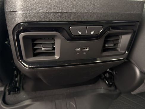 New 2026 Chevrolet Silverado 2500 ZR2 image 23