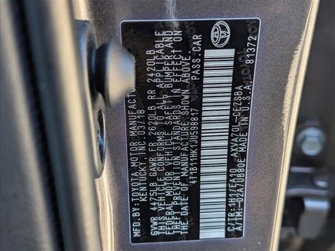 Used 2018 Toyota Camry SE FWD image 23