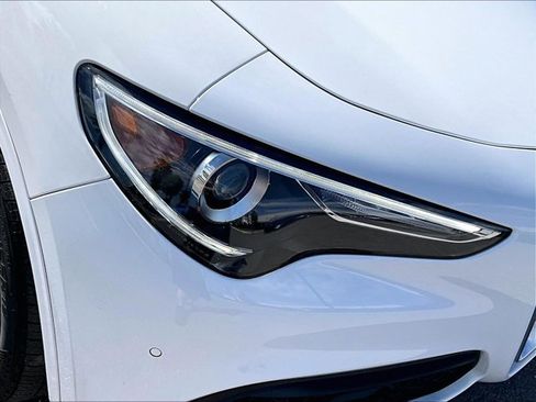 Used 2021 Alfa Romeo Stelvio Ti w/ Active Assist 2 Package TI image 28