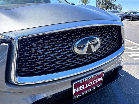Used 2019 INFINITI QX50 Essential w/ Premium Heat Package AWD/4WD image 29