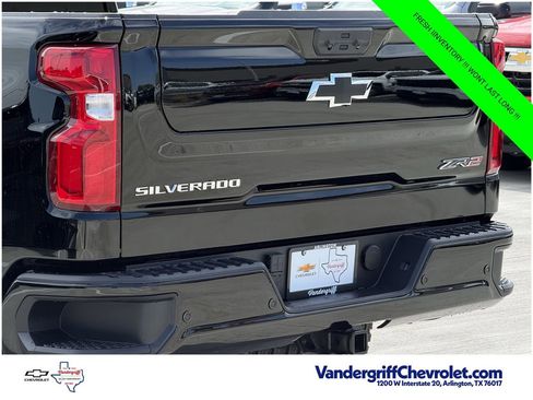 New 2026 Chevrolet Silverado 1500 ZR2 AWD/4WD image 6