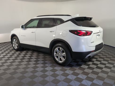 Used 2019 Chevrolet Blazer LT image 3
