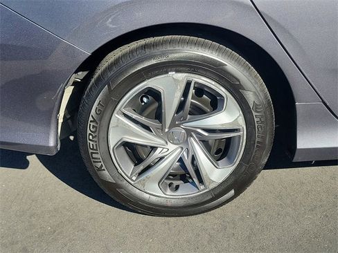 Certified 2019 Honda Civic LX image 6