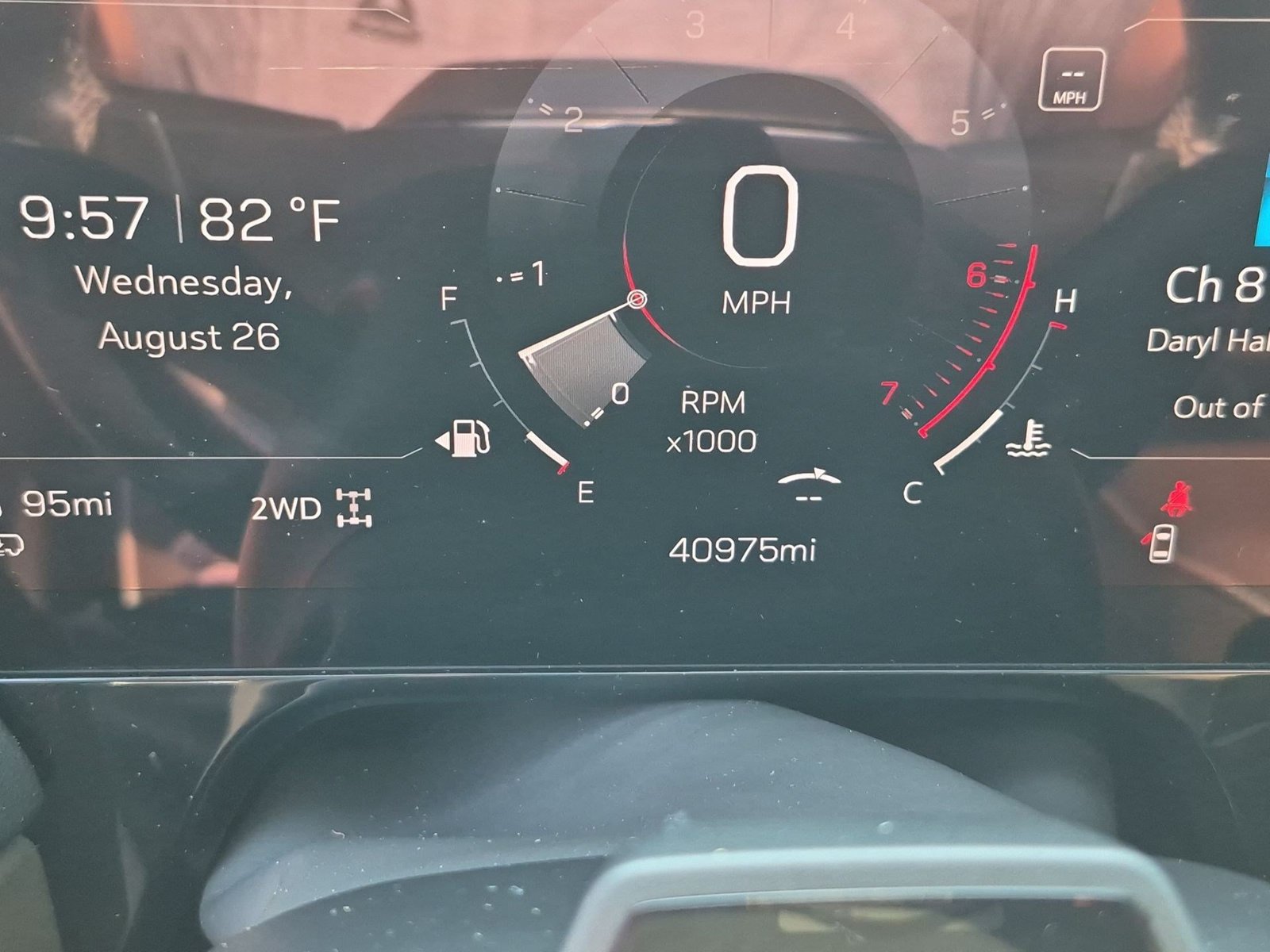 Certified 2025 GMC Yukon Denali Ultimate AWD/4WD image 12