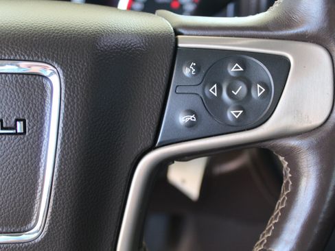 Used 2015 GMC Sierra 1500 Denali AWD/4WD image 35