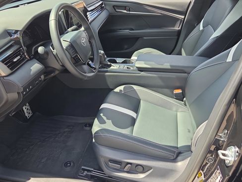 Certified 2025 Toyota Camry SE image 10