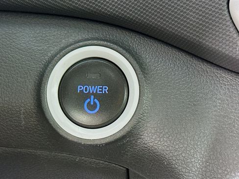 Used 2019 Hyundai Ioniq Limited image 21