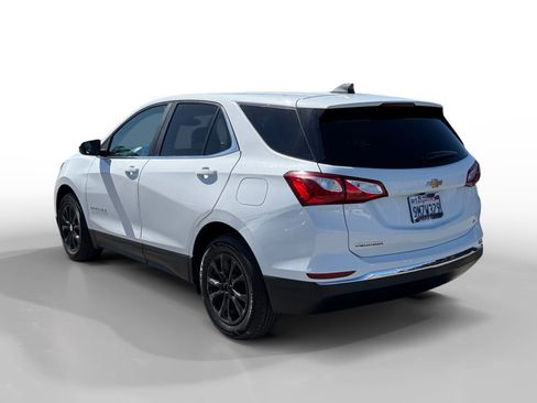 Used 2021 Chevrolet Equinox LT FWD image 3