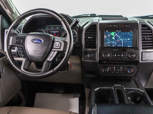 Used 2018 Ford F150 XLT w/ Equipment Group 302A Luxury image 18