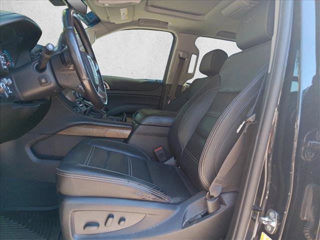 Used 2019 GMC Yukon XL Denali w/ Denali Ultimate Package AWD/4WD image 16