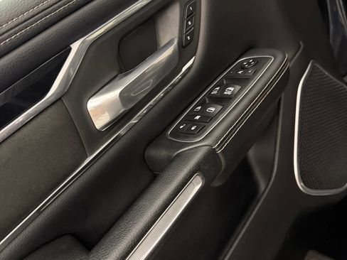 Used 2020 RAM 1500 Laramie w/ Sport Appearance Package image 23