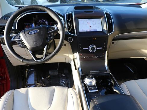 Used 2020 Ford Edge Titanium w/ Class II Trailer Tow Package image 12