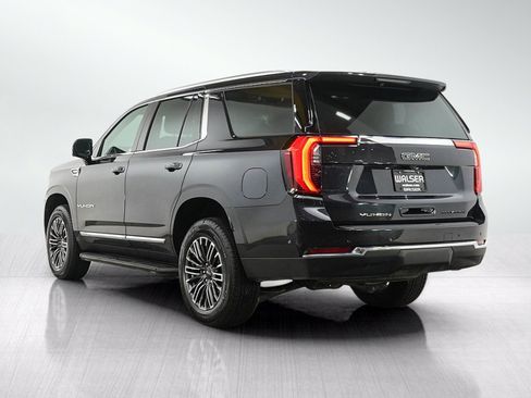 Used 2025 GMC Yukon Elevation AWD/4WD image 3