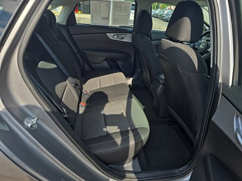 Used 2023 Kia Forte LXS w/ LXS Technology Package FWD image 29