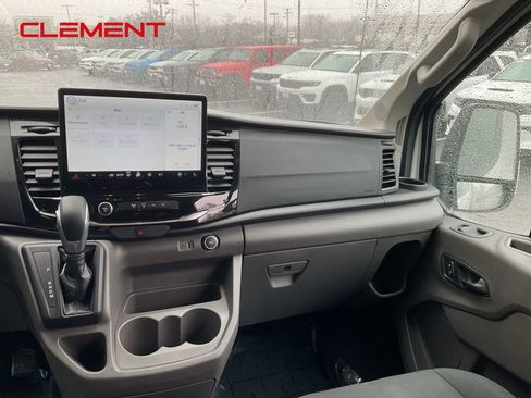Used 2023 Ford Transit 350 XLT RWD image 19