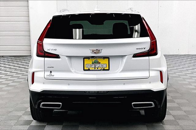 Used 2025 Cadillac XT4 Premium Luxury w/ LPO, Floor Liner Package AWD/4WD image 5