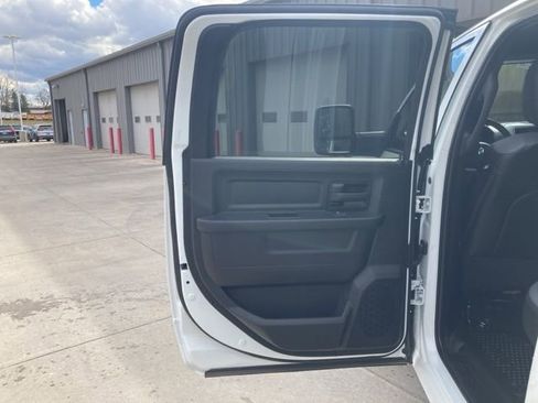 New 2024 RAM 2500 Tradesman w/ Chrome Appearance Group image 11