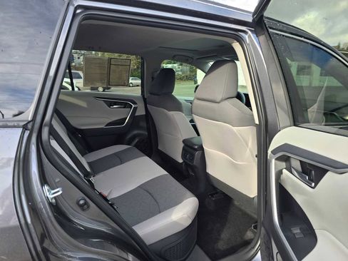 Certified 2025 Toyota RAV4 XLE image 14
