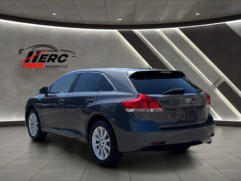 Used 2009 Toyota Venza FWD image 7