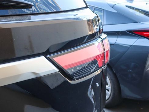 Used 2024 Toyota Sequoia Capstone image 11