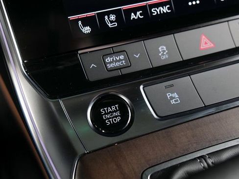 Used 2025 Audi A6 Premium Plus image 17