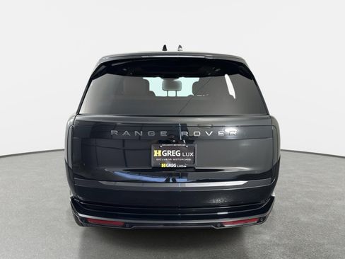Used 2024 Land Rover Range Rover SE AWD/4WD image 7