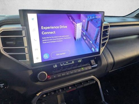 Used 2025 Toyota Sequoia Platinum image 12