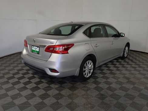 Used 2019 Nissan Sentra SV FWD image 9