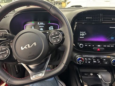 Used 2024 Kia Soul GT-Line w/ Option Group 020 image 16