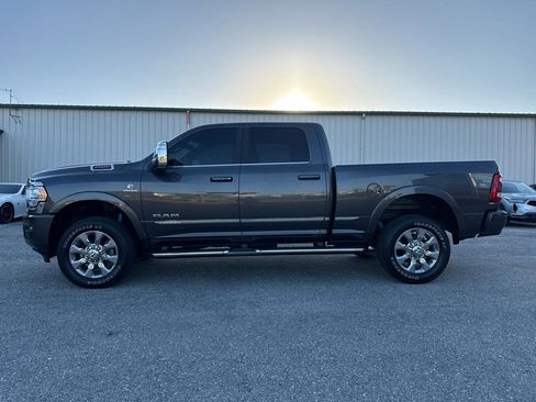 Used 2023 RAM 2500 Limited AWD/4WD image 8