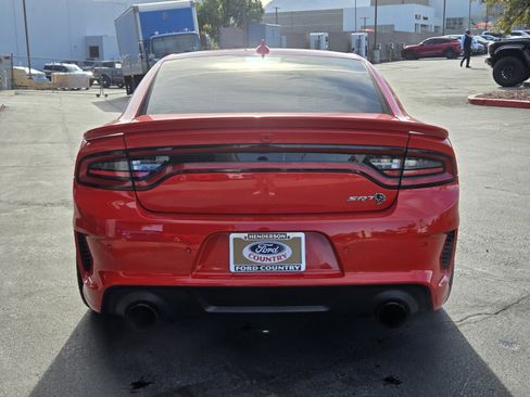 Used 2022 Dodge Charger SRT Hellcat w/ Carbon/Suede Interior Package image 5